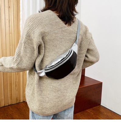 Sac de messager pour téléphone portable PU laser banane