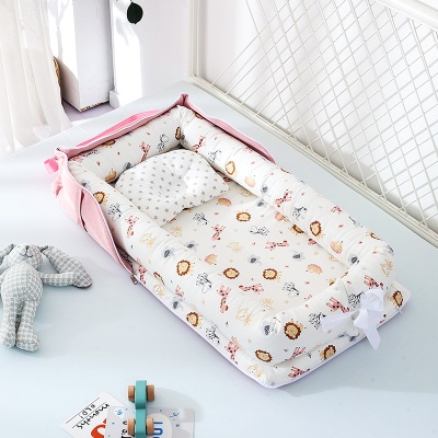 Lit de bébé amovible protection isolée sangle de fixation inférieure