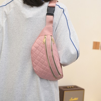Sac banane brodé sac de poitrine à bandoulière de grande capacité