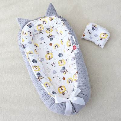 Lit de bébé Doudou en velours arc pliable et portable