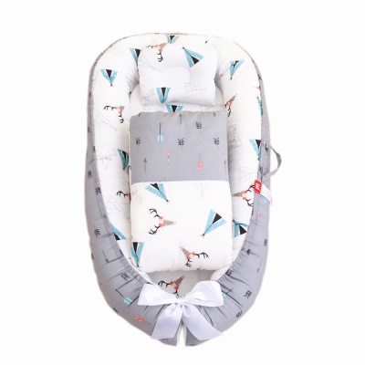 Lit de bébé avec couette arc en coton couette noyau