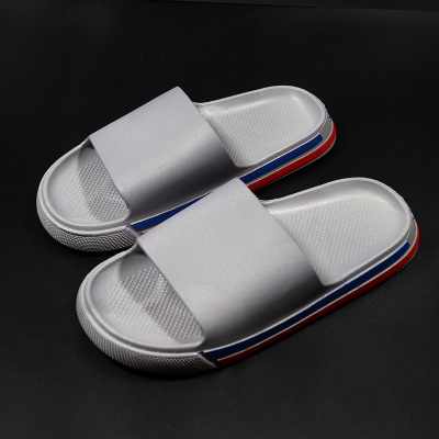 Babouches sandales pour hommes avec un mot à fond plat résistant à l'abrasion