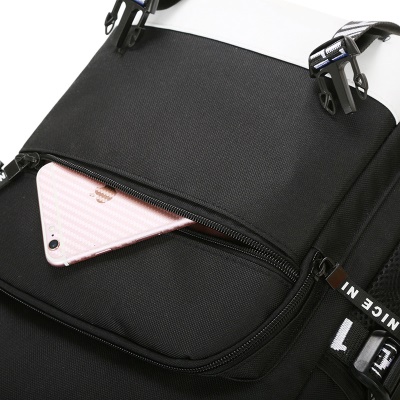 Sac à bandoulière pour homme avec interface USB externe Tissu en nylon résistant aux rayures et à