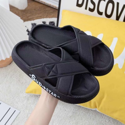 Babouches pour hommes avec sangle croisée fond souple PVC