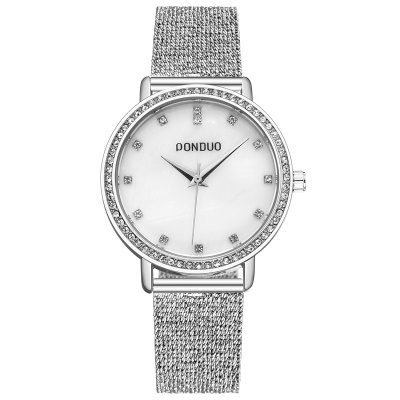 Montre circulaire pour  femme