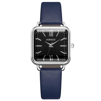 montre cuir de vache avec étanche petit verre lisse