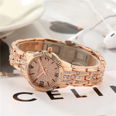 Montre pour femmes avec diamants Mouvement anglais en alliage de zinc
