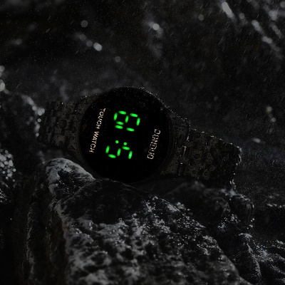 Ladies montre LED affichage simple boucle en alliage de zinc imperméable