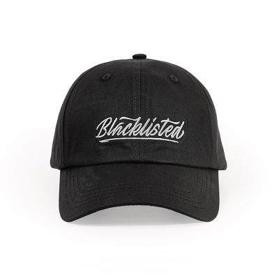 Chapeau à visière lettre broderie visage petit capot souple