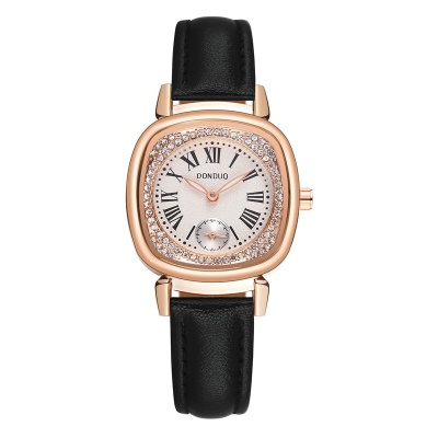 Montres dames cadran carré serti de diamants bracelet en cuir
