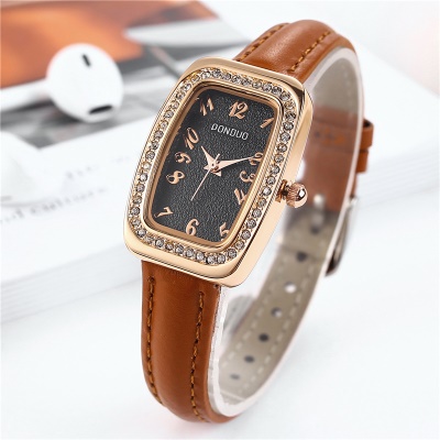 Montres pour femmes Flash diamants incrusté mouvement à quartz étanche