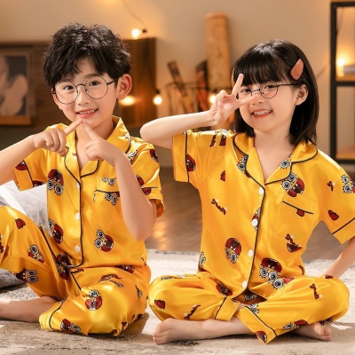 Pyjama 2 pièces pour enfants pantalon manches courtes Impression de bande dessinée en soie glacée
