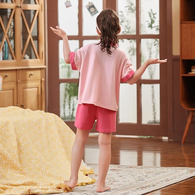 Pyjama pour enfants deux pièces mignon bande dessinée V col confortable et doux