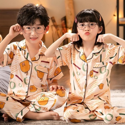 Pyjama 2 pièces pour enfants pantalon manches courtes Impression de bande dessinée en soie glacée