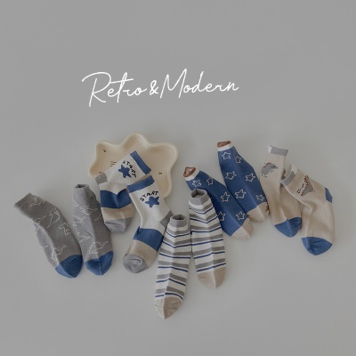 Chaussettes pour enfants ensemble de cinq pièces de bande dessinée animaux rayures ondulées coton
