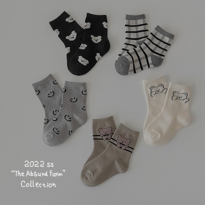 Set de 5 pièces de chaussettes pour enfants en coton de dessin animé respirant