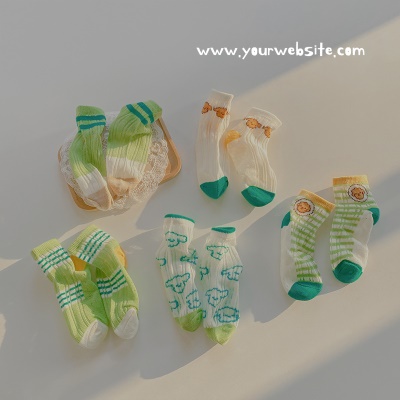 Set de cinq pièces de chaussettes pour enfants Animaux de dessin animé Cartes de couleur Sérigraphie Oeil