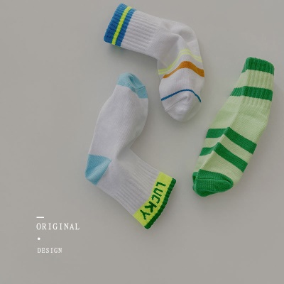 Chaussettes pour enfants 3 pièces en coton imprimé couleur