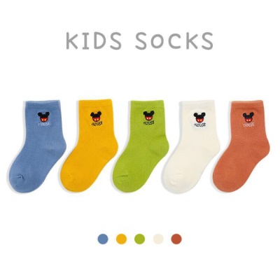 Chaussettes pour enfants en coton Chaussettes pour enfants bande dessinée brodée