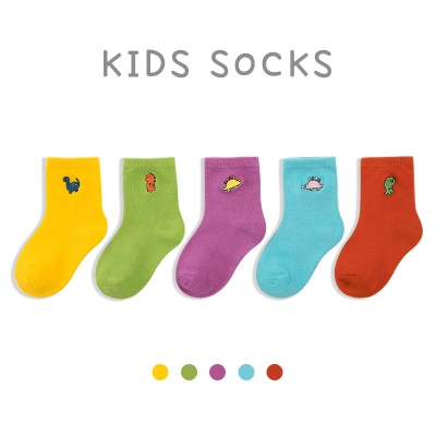 Chaussettes pour enfants en coton Chaussettes pour enfants bande dessinée brodée