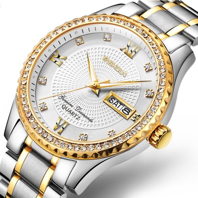 Montre homme incrusté de diamants en acier avec bande étanche à l'eau