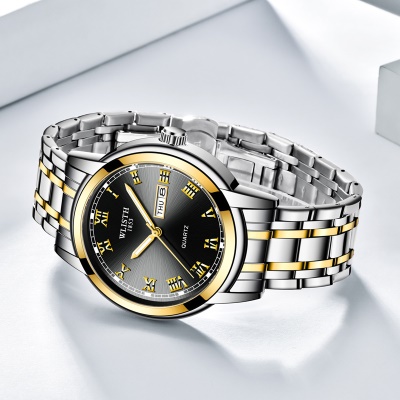 Montre à quartz imperméable à l'eau avec bracelet en acier lumineux