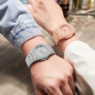 WLISTH montres pour hommes bracelet en acier avec diamants lumineux