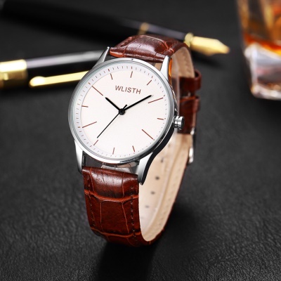 Montres à quartz avec bracelet en cuir