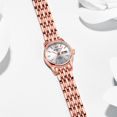 Montre à quartz pour hommes avec bande d'acier solide imperméable