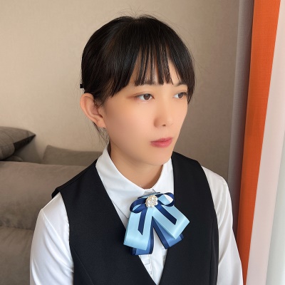Femme cravate/tête fleur bleu fil teint polyester