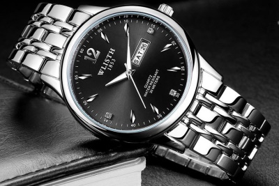 Montre à quartz pour hommes avec bande d'acier solide imperméable
