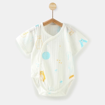 Combinaison bébé en coton avec patte diagonale et simple boutonnage Léger et respirant