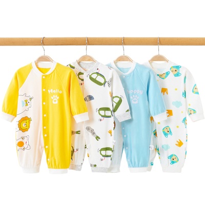 Combinaison de bébé en coton dessin animé motif bouton à l'entrejambe
