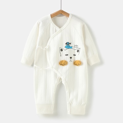 Combinaison bébé avec patte oblique en coton respirant et absorbant la transpiration