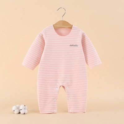 Combinaison pour bébé rayures en fibres chimiques et boutons mélangés