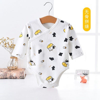 Combinaison bébé en coton double patte biseautée et boutonnage simple