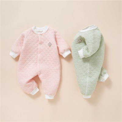 Combinaison bébé en coton confortable et doux à carreaux