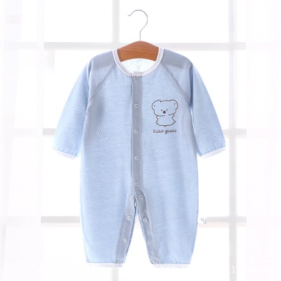 Combinaison bébé en maille de coton respirante et légère
