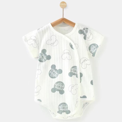 Combinaison bébé en coton avec patte diagonale et simple boutonnage Léger et respirant