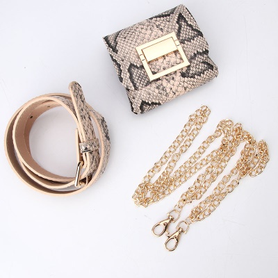 Ceinture femme chaîne dorée avec sac banane en cuir PU
