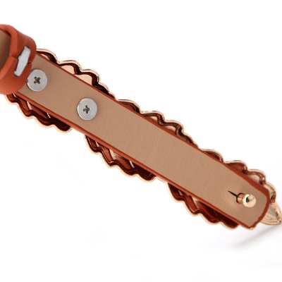 Ceinture en cuir mince avec boucle feuille pour femme