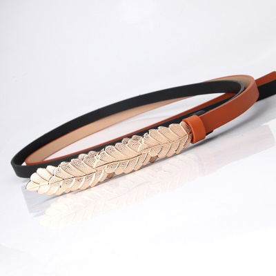Ceinture en cuir mince avec boucle feuille pour femme
