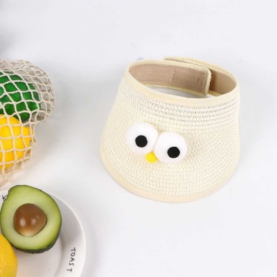 Chapeau de tennis pour femmes avec de grands yeux de protection solaire et d'ombrage en paille