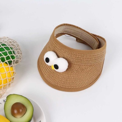 Chapeau de tennis pour femmes avec de grands yeux de protection solaire et d'ombrage en paille