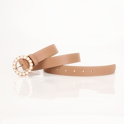 Ceinture pour femmes avec boucle ronde en perles