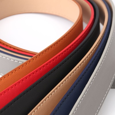 Ceinture en cuir décoratif avec boucle carrée ajourée pour femmes