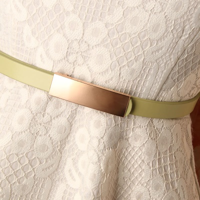 Ceinture femme boucle lisse en alliage brume surface pu cuir mince ceinture
