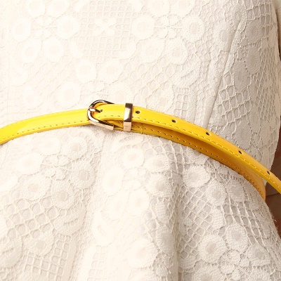 Ceinture pour femmes en alliage boucle tête PU ceinture fine en cuir