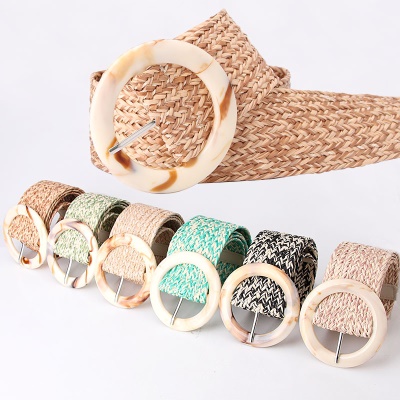 Ceinture femme imitation paille boucle ronde en résine large bande