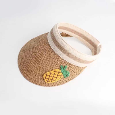 Chapeau de tennis pour femmes avec broderie de satin de paille